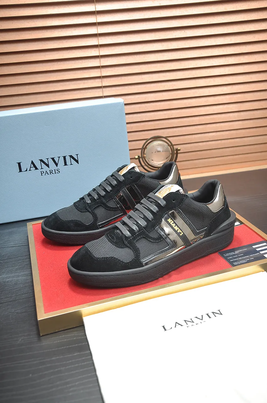 Men's men's shoes💰540💶[LANVIN] The latest lace-up fashionable casual couple sneakers, high-quality CLAY couple series‼ ️ The latest trendy products of the season 🌈Many bloggers have planted grass and purchased the original open-mold customization. The upper and outsole are sewn with mark threads without edge sealing. A variety of material splicing combination design. Very versatile for fashionable and casual wear. Comfortable on the feet. Self-recommended. Upper cowhide + cow suede + breathable mesh lining. Foot-padding cowhide. Exclusive original open-mold clear logo rubber outsole ⚠️Couple standard size 36-40 for women and 38-44 for men.